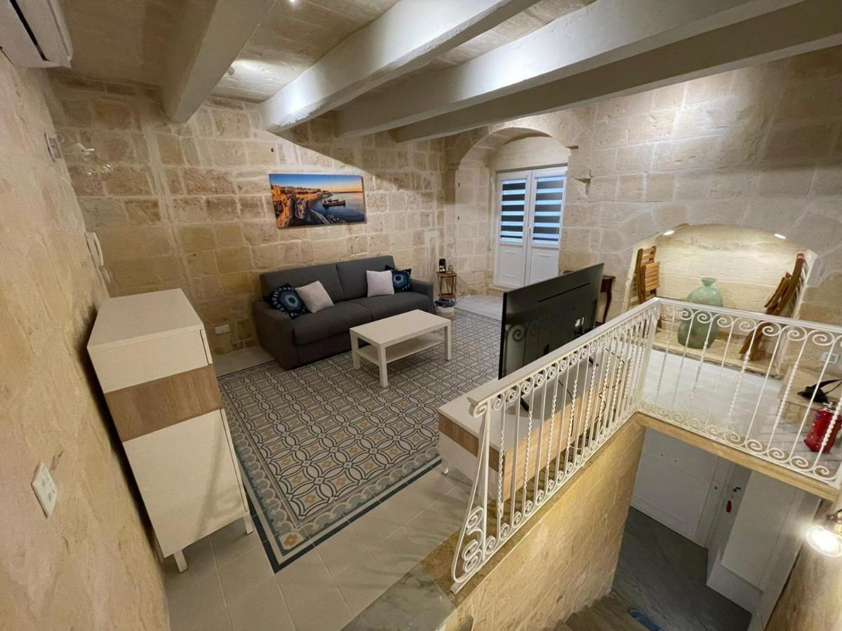 Valletta Home -Dar Il-Kavallier Jacques De Quiqueran ภายนอก รูปภาพ